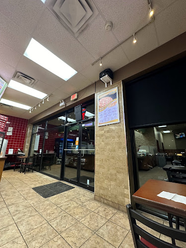 Pizza one Como Lake Village) - Hospitality and gastronomy