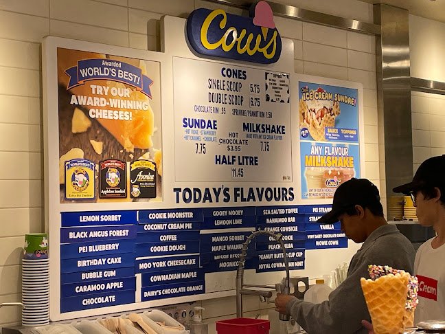 Opinii despre COWS Whistler în Whistler - Hospitality and gastronomy