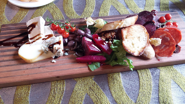 Opinii despre Birdy's Fine Casual Dining în Belleville - Hospitality and gastronomy