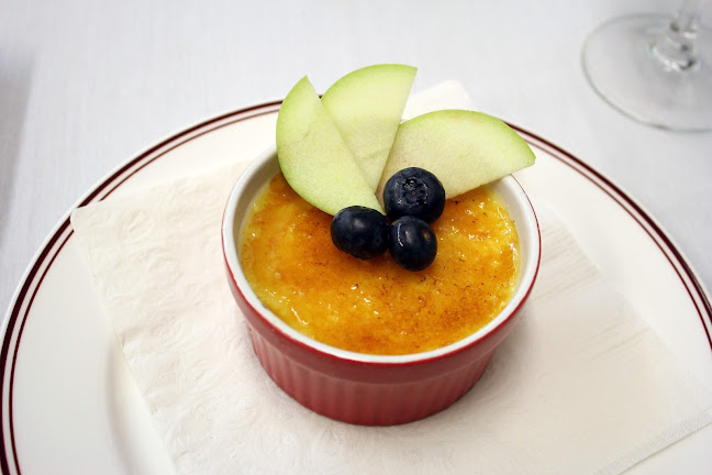 Resto Gare And Train Bar Bistro