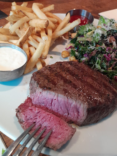 Comentarii opinii despre Cactus Club Cafe