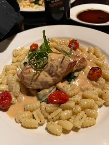 Lot 66 - Hospitality and gastronomy