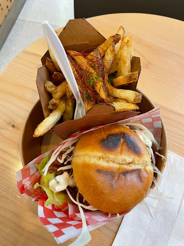 511 Granville St, Vancouver, BC V6C 1X6