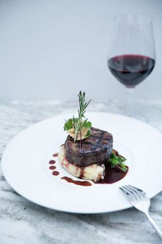 Opinii despre Carisma în Toronto - Hospitality and gastronomy