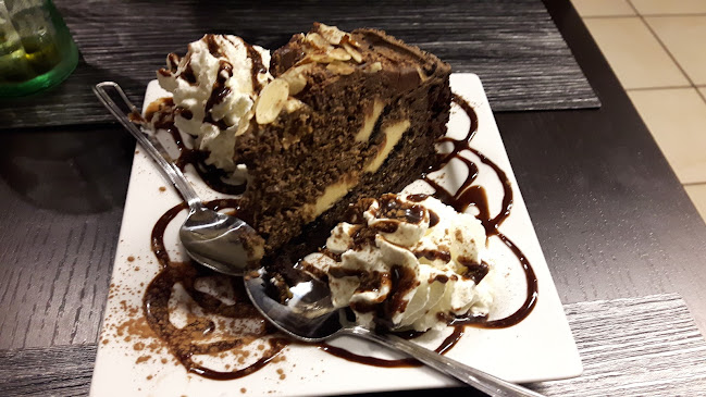 131 Queen St, Charlottetown, PE C1A 4B3