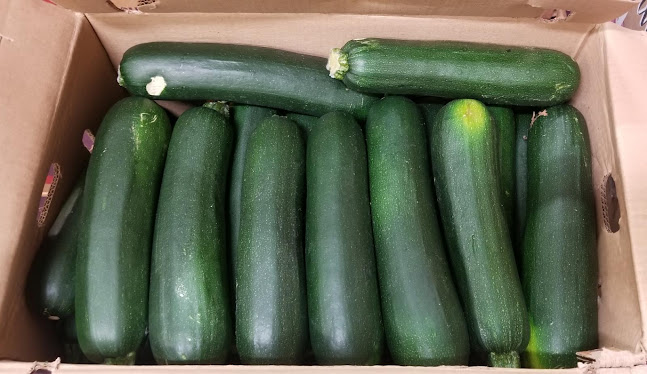 Comentarii opinii despre Gourmet Greens Produce Market