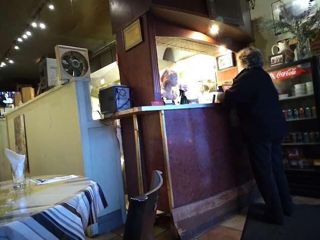 7964 Granville St, Vancouver, BC V6P 4Z2