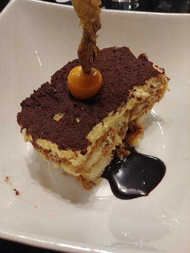 773 Hornby St, Vancouver, BC V6Z 1S4