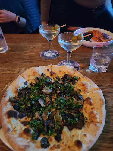 Comentarii opinii despre Belfast Love Public House