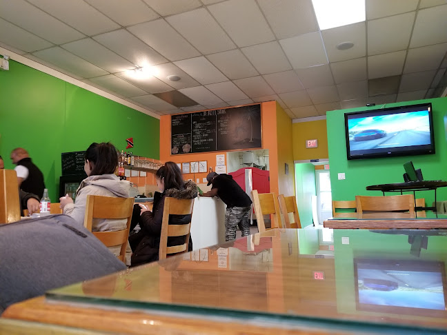 808 12th St, New Westminster, BC V3M 4K1