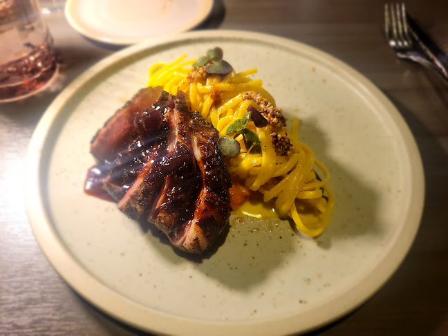 Opinii despre AquaTerra în Kingston - Hospitality and gastronomy