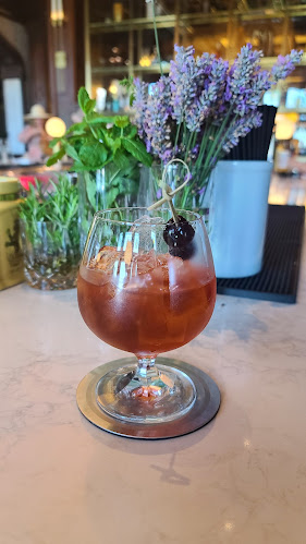 Q AT THE FAIRMONT EMPRESS - Victoria