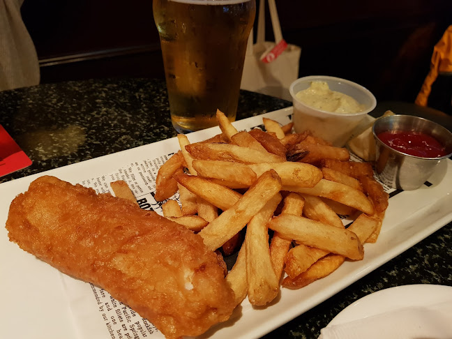 888 W Cordova St, Vancouver, BC V6C 0A7