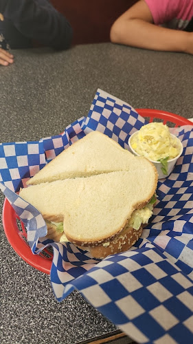 Cherries Ice Cream Parlour - Hospitality and gastronomy