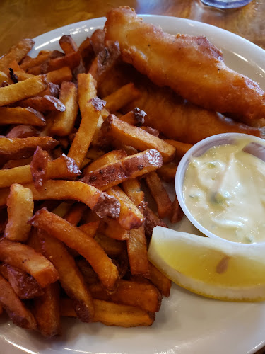 692 Colville Rd, East Selkirk, MB R1A 3K3