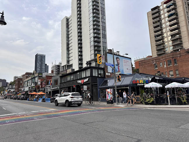 477 Church St, Toronto, ON M4Y 2C6