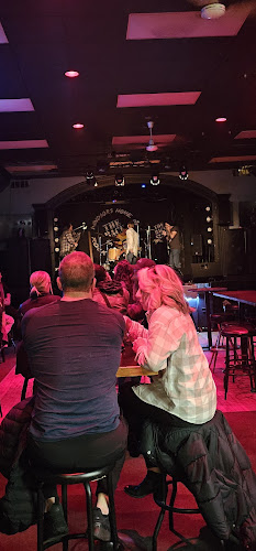 Opinii despre Player's Sports Club în Windsor - Hospitality and gastronomy