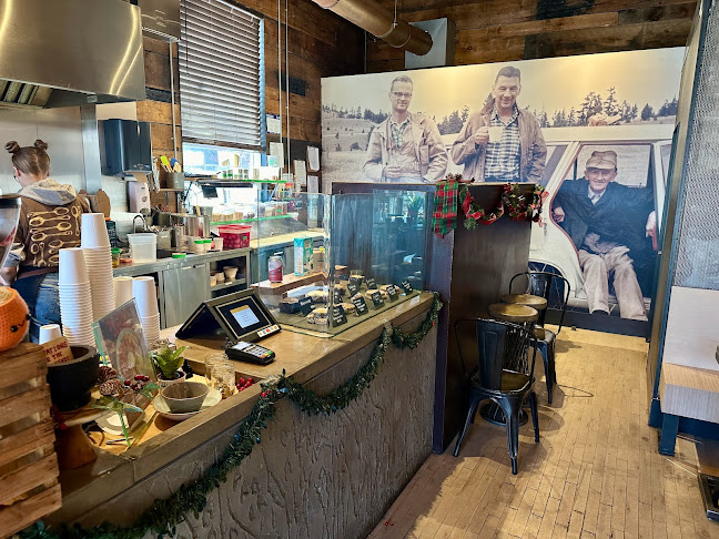 1154 Bank St, Ottawa, ON K1S 3X6