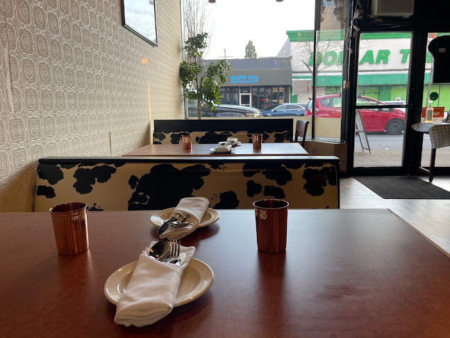 Chakra Indian Restaurant - Hospitality and gastronomy