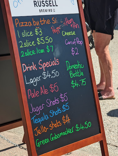 Stan's Pizza Joint - Hospitality and gastronomy