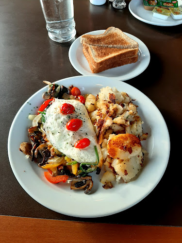 Comentarii opinii despre Trackside Station Family Restaurant & Sports Bar