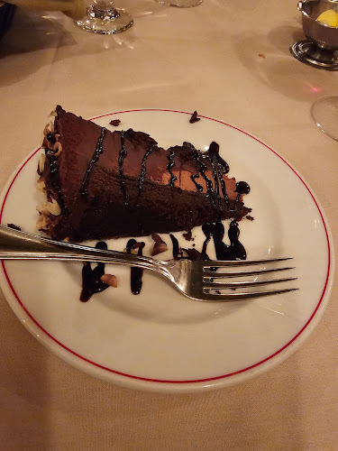 Opinii despre Bailey's Restaurant în Winnipeg - Hospitality and gastronomy