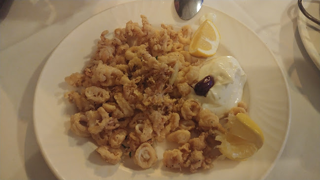 Yiannis Taverna Greek Restaurant - Hospitality and gastronomy