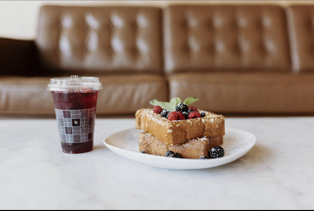 Fools & Horses Coffee Company - Winnipeg