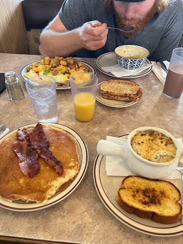 Comentarii opinii despre Country Cuisine