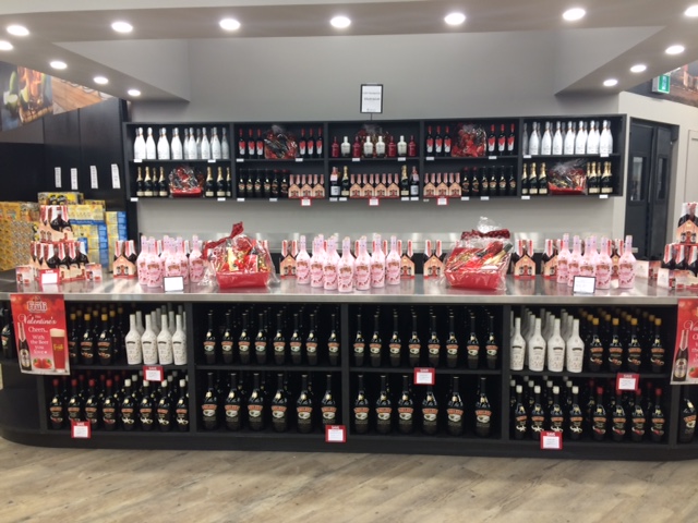 Urban Cellars Beer Spirits & Wine Store Cumberland - Hospitality and gastronomy