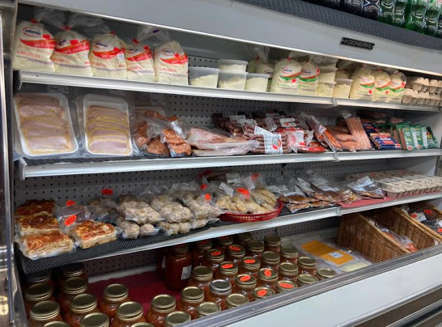 814 Queen St E, Sault Ste. Marie, ON P6A 2B1