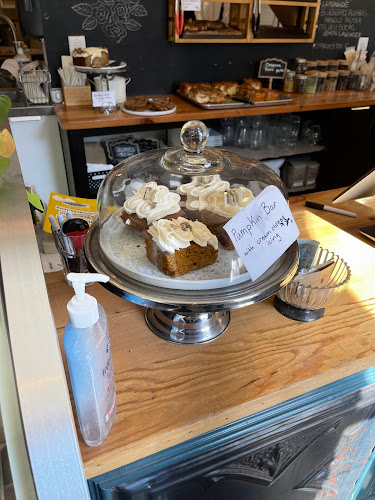 Comentarii opinii despre City Perks Coffeehouse