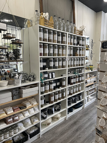 infuZed tZ & apothecary - St Thomas