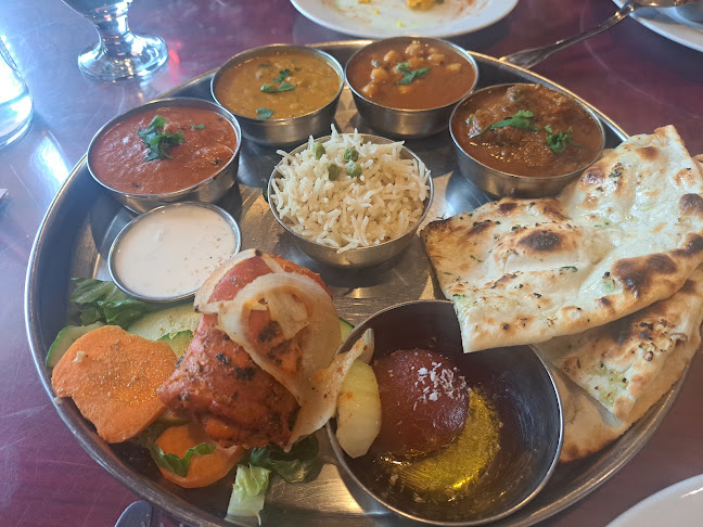 Agra Tandoori Restaurant - Hospitality and gastronomy