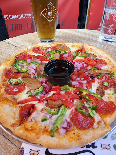 Trolley 5 Brewpub - Calgary