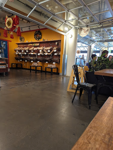 Comentarii opinii despre Pamola Bakery & Deli