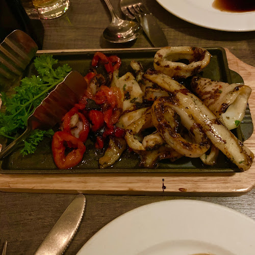 La Vecchia Restaurant Uptown