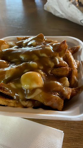 Beefcake’s Burger Factory - Current River - Hospitality and gastronomy