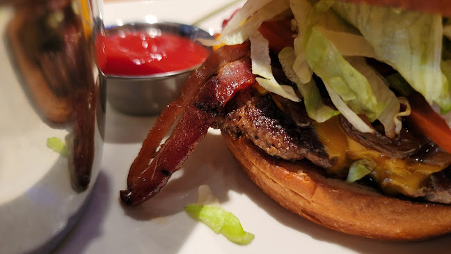 Opinii despre Browns Socialhouse Lethbridge West în Lethbridge - Hospitality and gastronomy