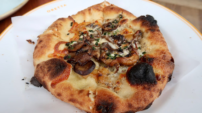 Comentarii opinii despre Oretta King West