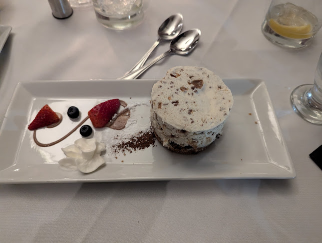 Comentarii opinii despre Saucy