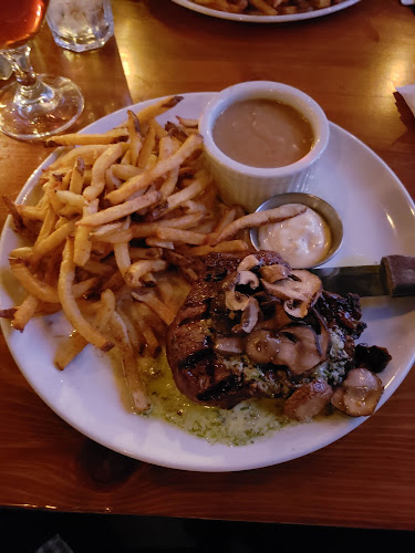 6986 Financial Dr unit #6, Mississauga, ON L5N 8J4