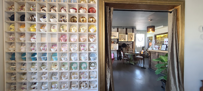 Jassy Boutique & Tearoom - Hospitality and gastronomy