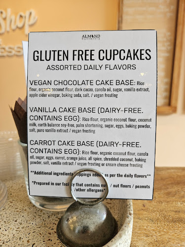 100 Harbord St, Toronto, ON M5S 1G6