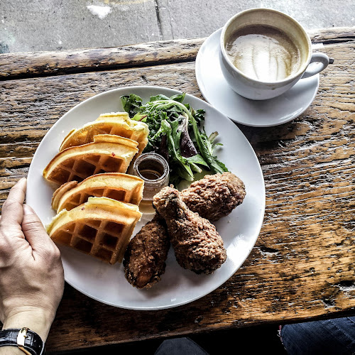 Comentarii opinii despre Alchemy Coffee