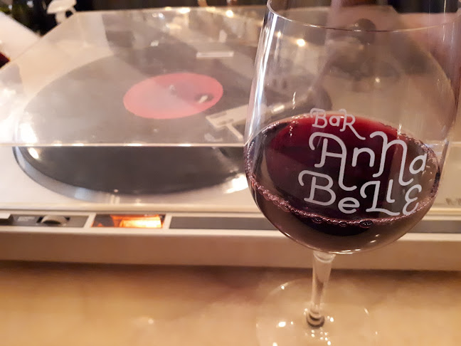 Opinii despre Bar Annabelle în Calgary - Hospitality and gastronomy