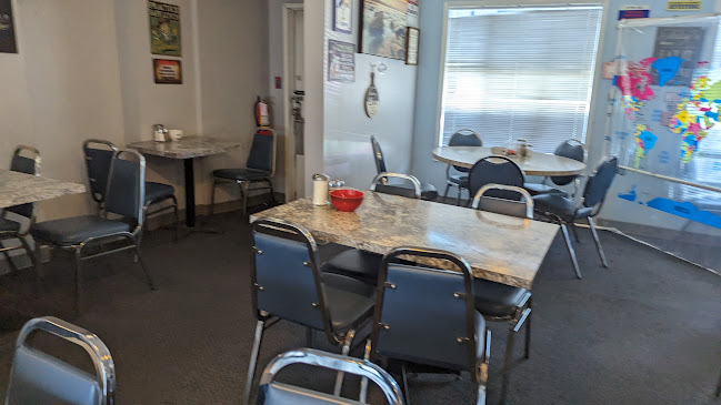 Kirstens Hideout Café - Kamloops