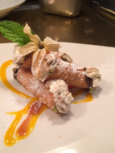 Illuminaté Restorante - Steakhouse, Seafood, Italian