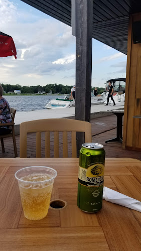 Rockcliffe Boathouse Restaurant & Marina - Ottawa
