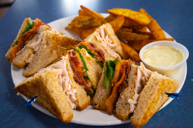 The Roster Sports Club Bar & Grill - Hospitality and gastronomy